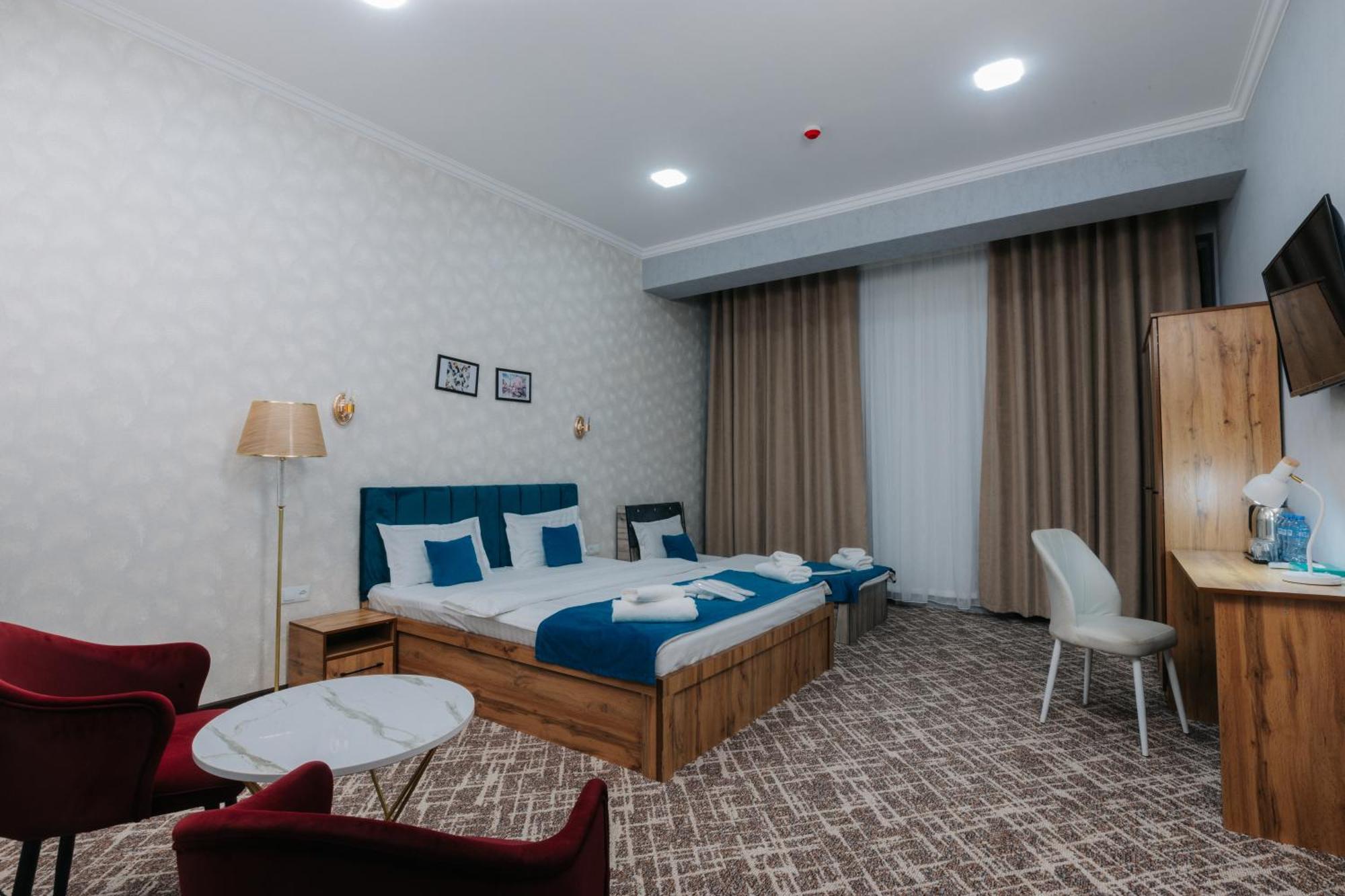 Resident Hotel Taskent Exterior foto
